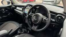 MINI Hatchback 1.5 Cooper Classic 3dr Auto Petrol Hatchback